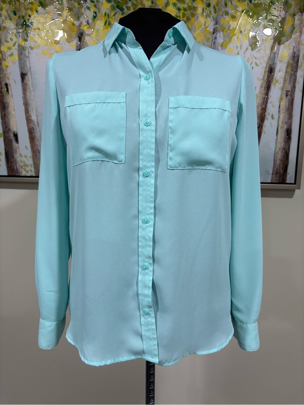 Apt. 9 Mint Button-Front Women's Blouse with Roll-Tab Sleeves - Picture 2 of 16